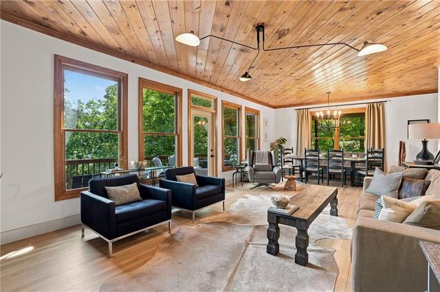 676 Alpine Drive, Jasper, GA 30143