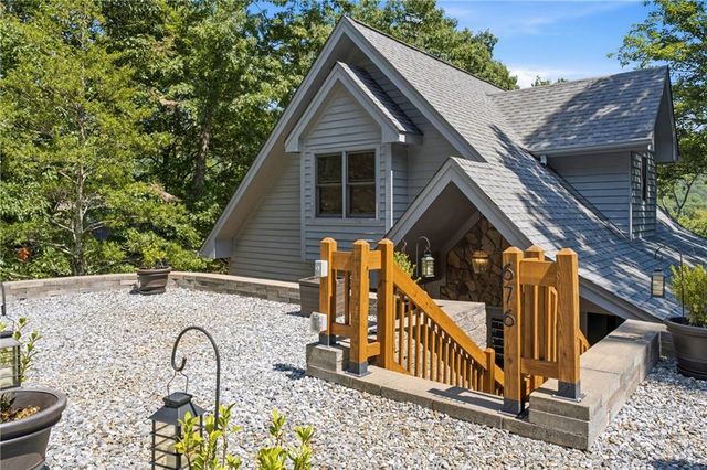 676 Alpine Drive, Jasper, GA 30143