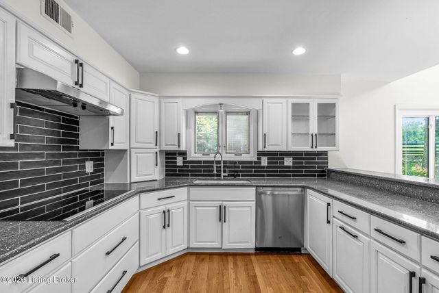 1408 S Pope Lick Rd, Louisville, KY 40299