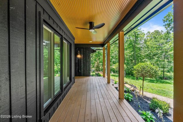 1408 S Pope Lick Rd, Louisville, KY 40299