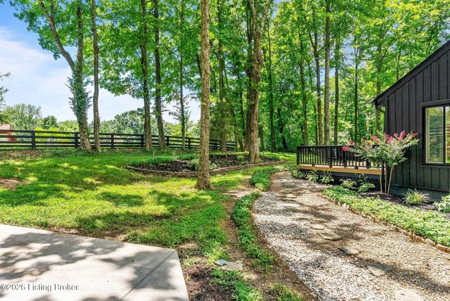 1408 S Pope Lick Rd, Louisville, KY 40299
