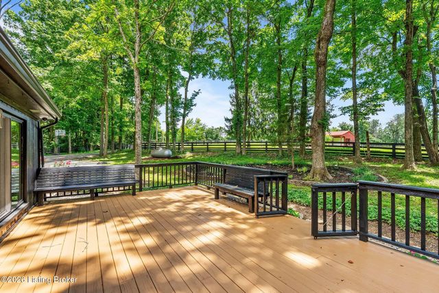 1408 S Pope Lick Rd, Louisville, KY 40299