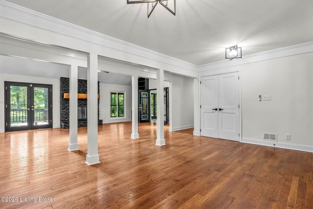 1408 S Pope Lick Rd, Louisville, KY 40299