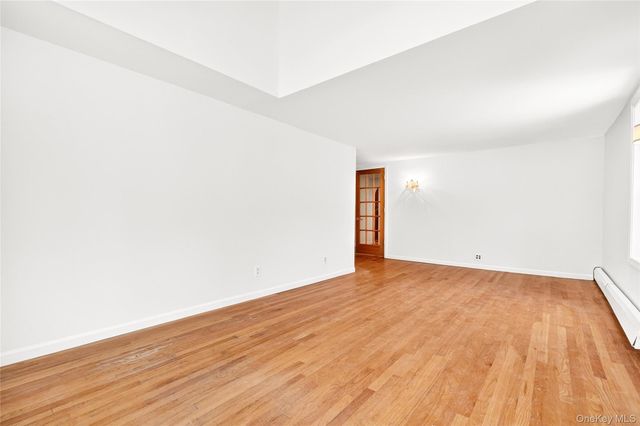 24 Old Knollwood Road, White Plains, NY 10607