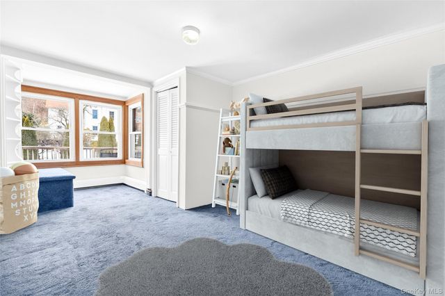 24 Old Knollwood Road, White Plains, NY 10607