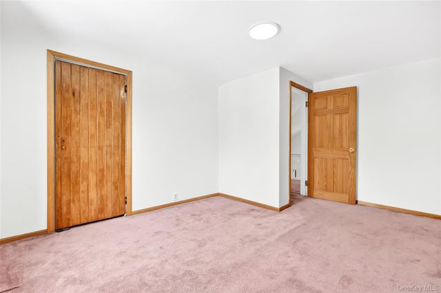 24 Old Knollwood Road, White Plains, NY 10607