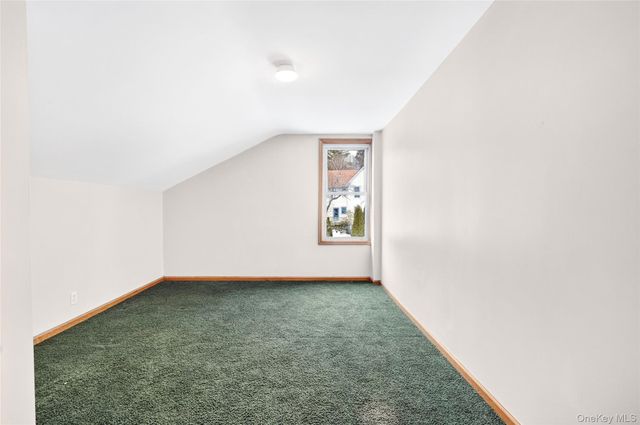 24 Old Knollwood Road, White Plains, NY 10607