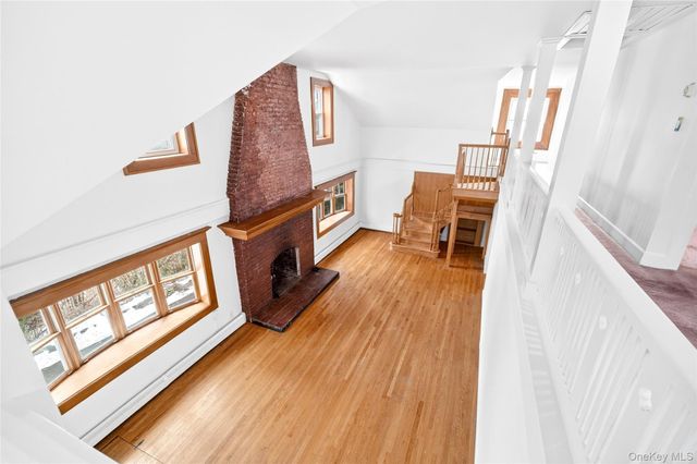 24 Old Knollwood Road, White Plains, NY 10607