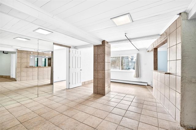 24 Old Knollwood Road, White Plains, NY 10607