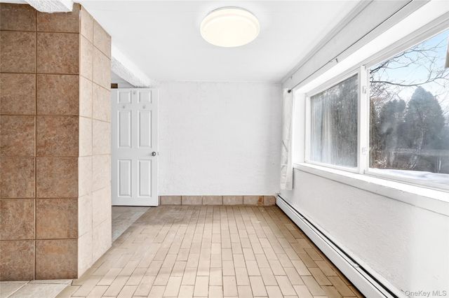 24 Old Knollwood Road, White Plains, NY 10607