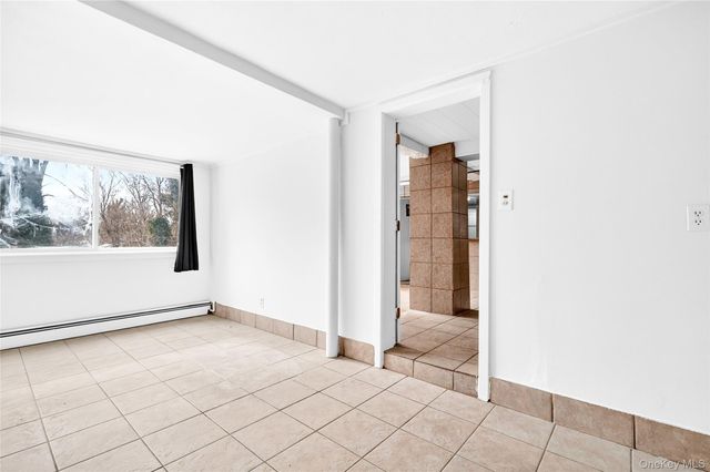 24 Old Knollwood Road, White Plains, NY 10607