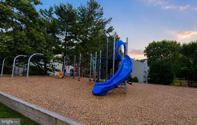 6527 COACHLEIGH WAY, Alexandria, VA 22315
