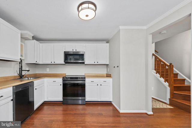 6527 COACHLEIGH WAY, Alexandria, VA 22315