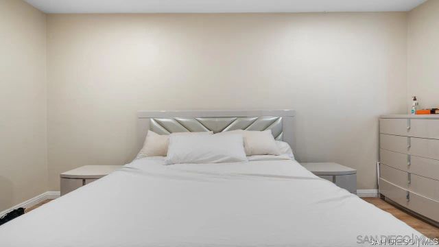 8301 Rio San Diego DR 7, San Diego, CA 92108