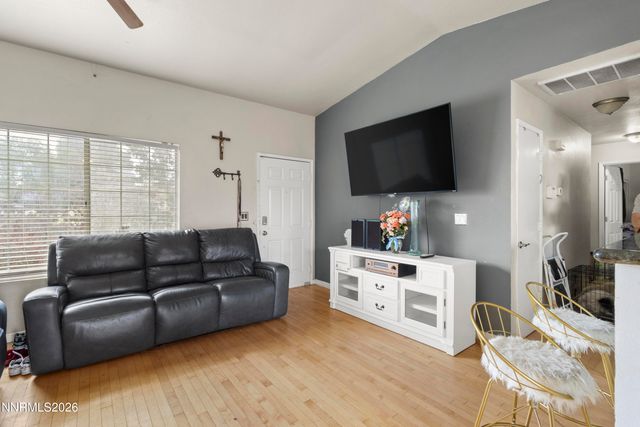 8419 Sopwith Boulevard, Reno, NV 89506