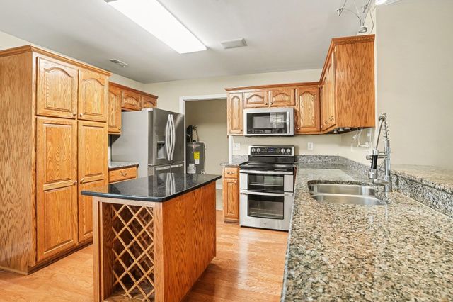 396 Nature Trail Dr., Little River, SC 29566