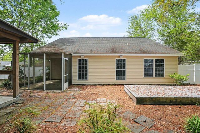 396 Nature Trail Dr., Little River, SC 29566