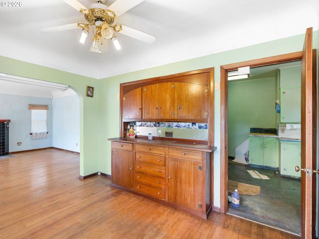 6305 N DENVER Ave, Portland, OR 97217