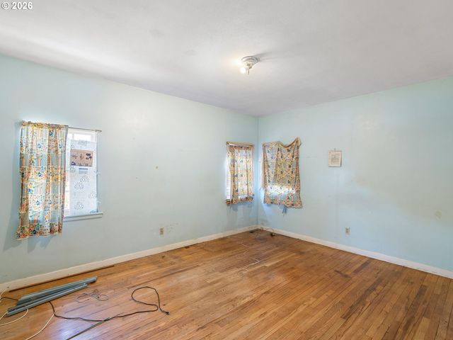 6305 N DENVER Ave, Portland, OR 97217