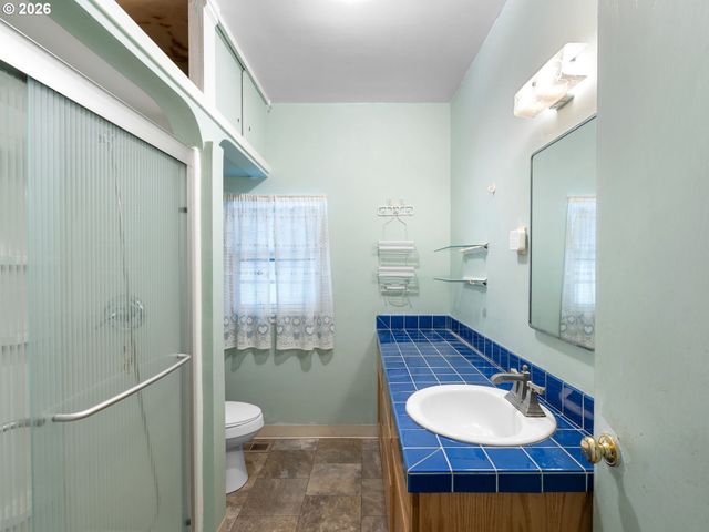 6305 N DENVER Ave, Portland, OR 97217