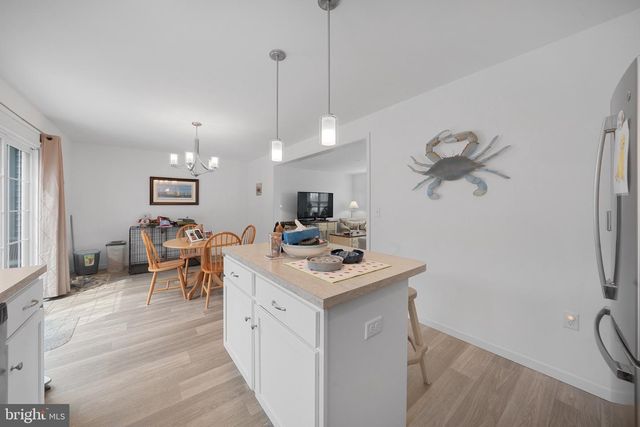 400 SMOKERING DR, Robesonia, PA 19551