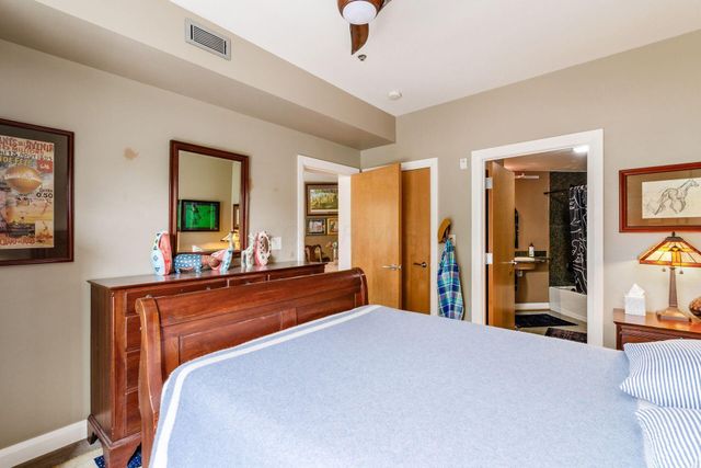 196 S Grant Avenue, 203, Columbus, OH 43215