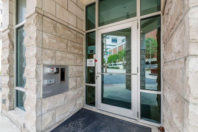 196 S Grant Avenue, 203, Columbus, OH 43215