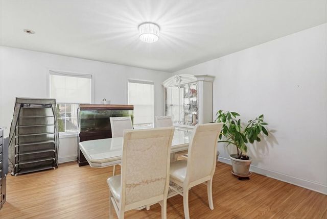 238 Sterling St, Fall River, MA 02721