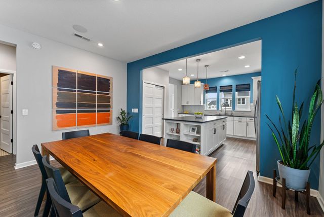 10225 Ironwood Lane, Rogers, MN 55374