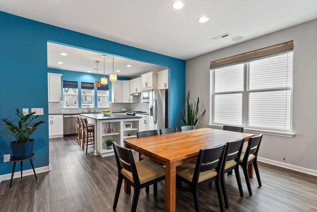 10225 Ironwood Lane, Rogers, MN 55374