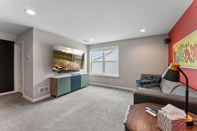 10225 Ironwood Lane, Rogers, MN 55374