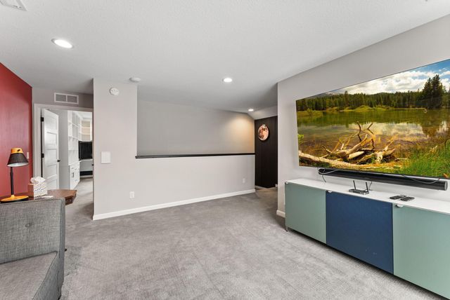 10225 Ironwood Lane, Rogers, MN 55374