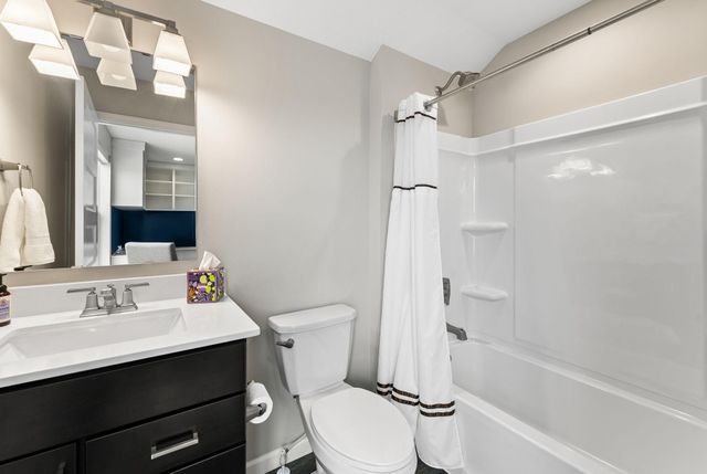 10225 Ironwood Lane, Rogers, MN 55374