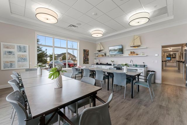 10225 Ironwood Lane, Rogers, MN 55374