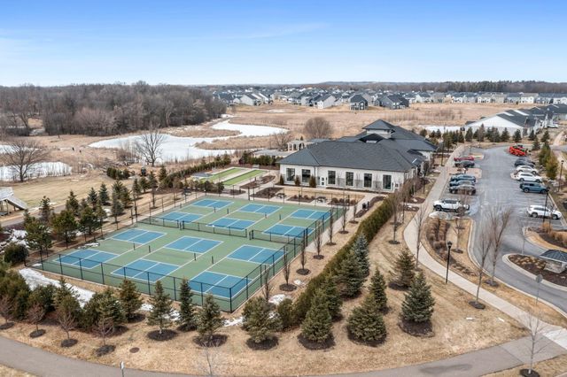 10225 Ironwood Lane, Rogers, MN 55374