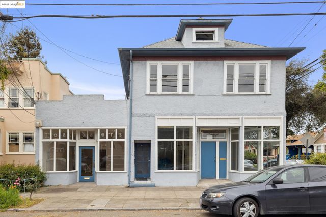 1718 Bancroft Way, Berkeley, CA 94703