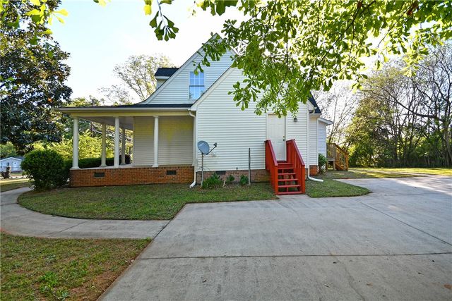 102 Tripp Street, Williamston, SC 29697
