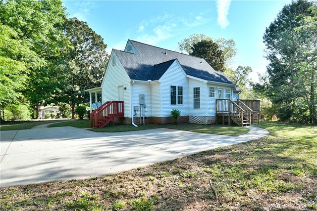 102 Tripp Street, Williamston, SC 29697