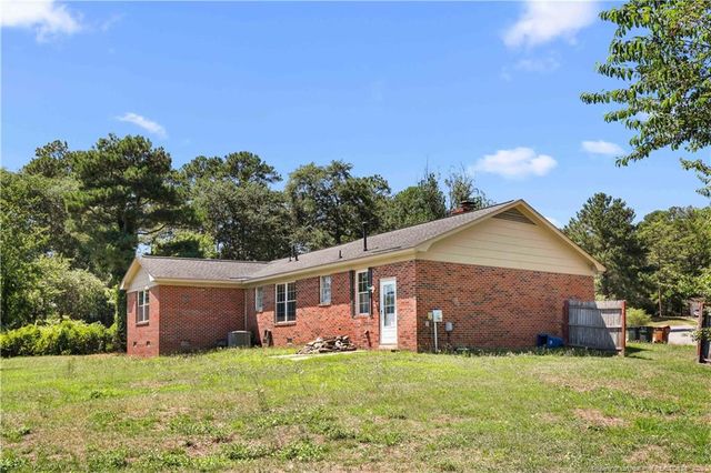 6808 Leeds Court, Fayetteville, NC 28304