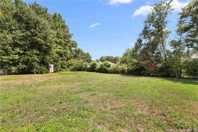 6808 Leeds Court, Fayetteville, NC 28304