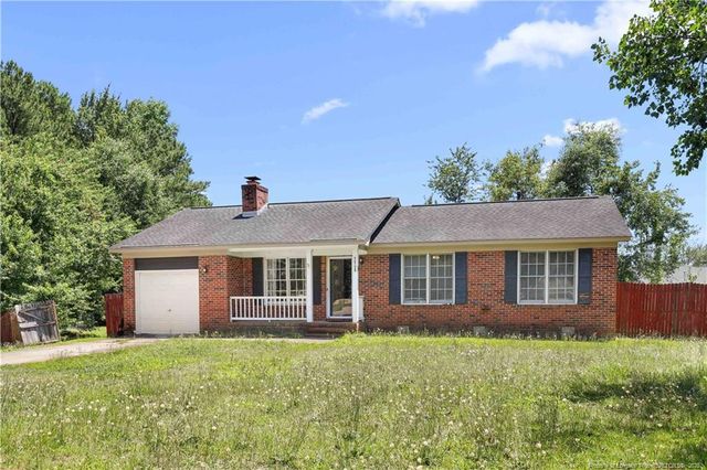 6808 Leeds Court, Fayetteville, NC 28304