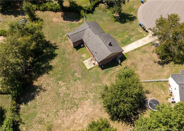 6808 Leeds Court, Fayetteville, NC 28304