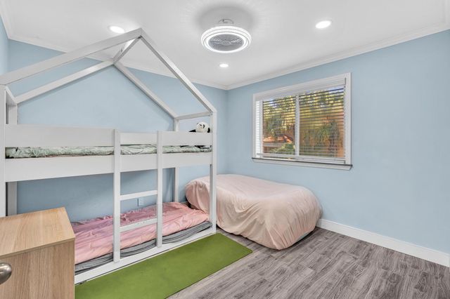 11251 Lakeview Drive 21-f, Coral Springs, FL 33071