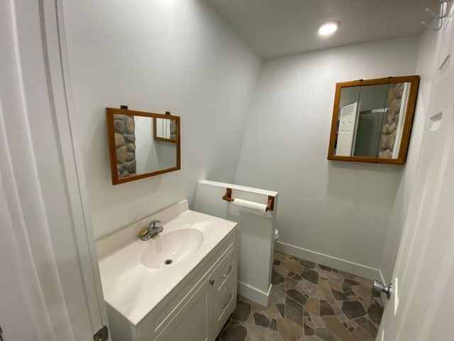 6859 Clover Road, Lakewood Club Vllg, MI 49457