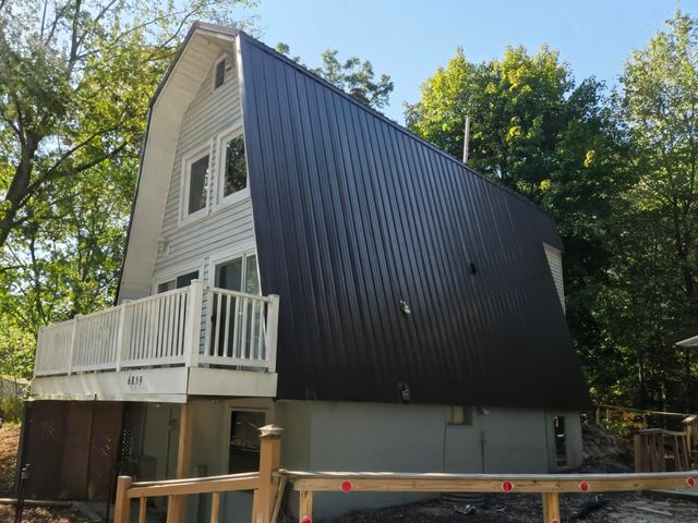 6859 Clover Road, Lakewood Club Vllg, MI 49457