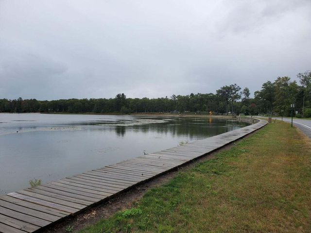 6859 Clover Road, Lakewood Club Vllg, MI 49457