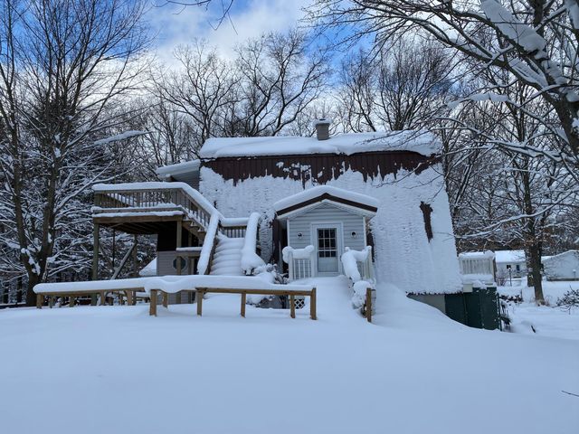 6859 Clover Road, Lakewood Club Vllg, MI 49457