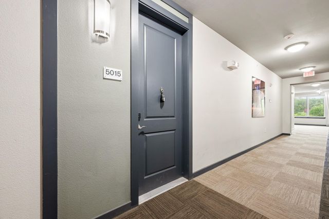 1900 Barton Springs RD 5015, Austin, TX 78704