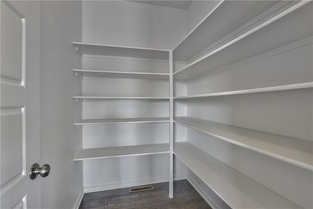 2275 W Elm Terrace, Olathe, KS 66061