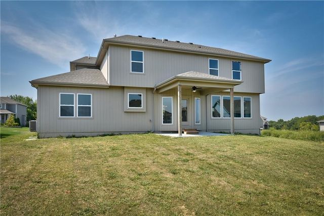 2275 W Elm Terrace, Olathe, KS 66061